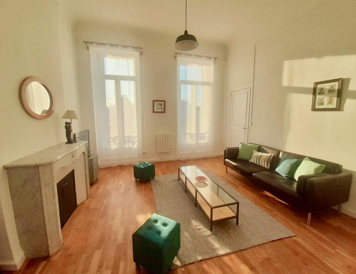 Spacieux Et Lumineux Appartement Vue Mer Joliette Marseilles Buitenkant foto